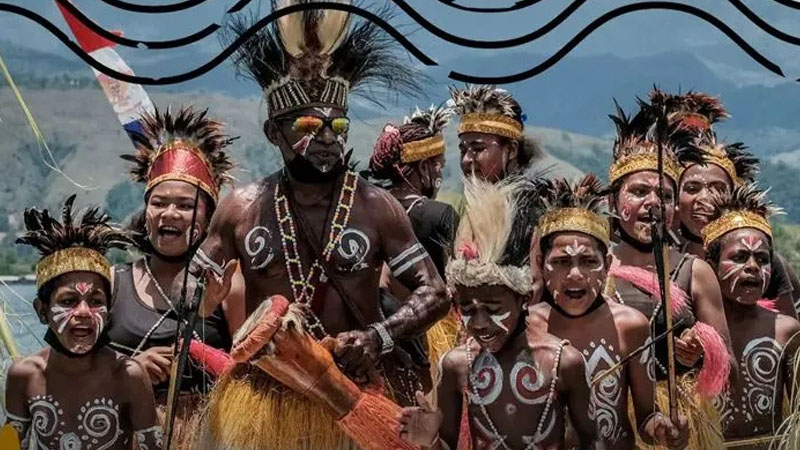 Tari Falabea dari Papua Properti, Pola Lantai, dan Gerakannya